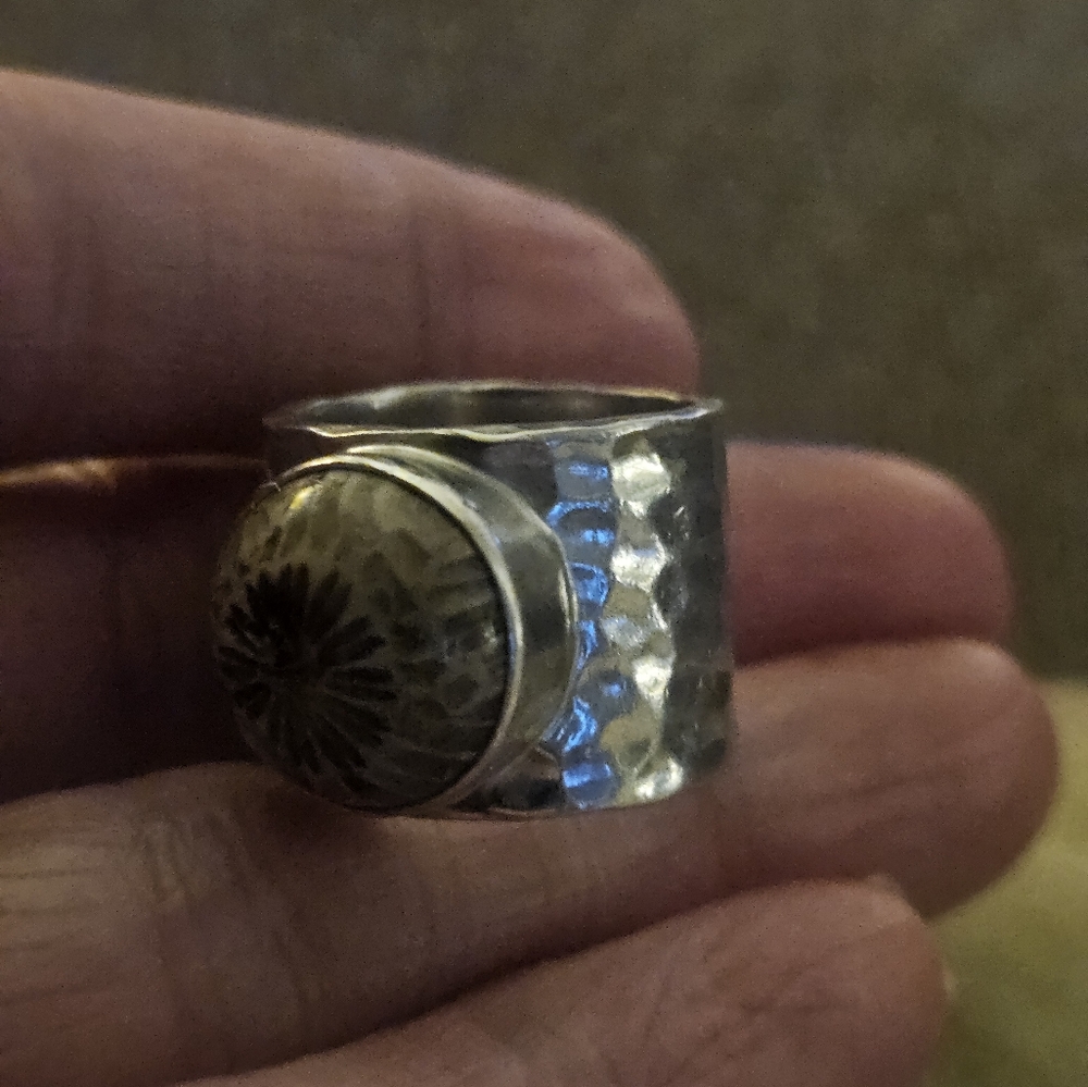 NICKY BUTLER HEAVY CIGAR BAND HAMMERED STERLING W/SINGLE STUNNING CENTER STONE!♡ - Picture 14 of 16